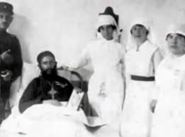 Λευτέρης Νουφράκης με νοσοκομες